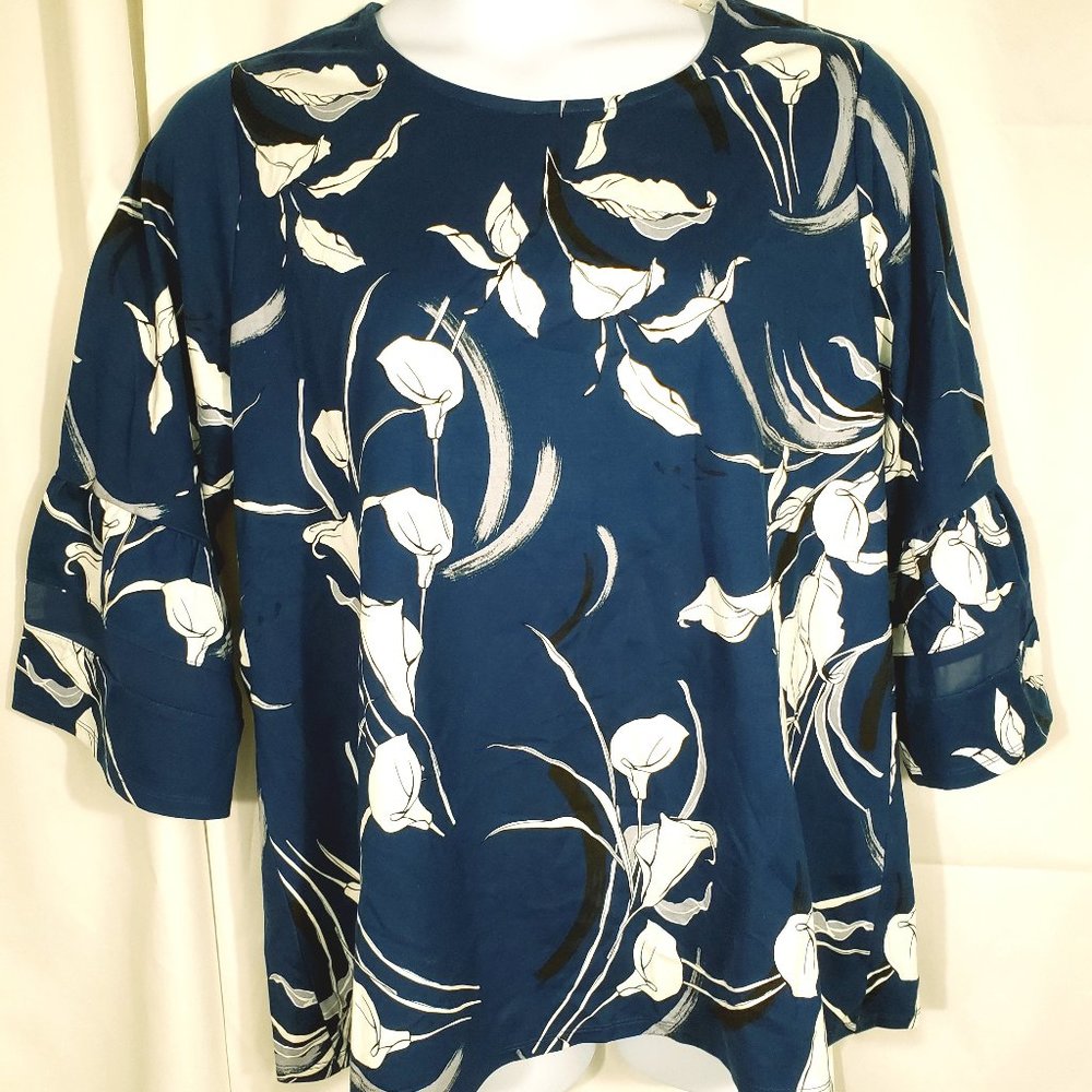 Alfani Tunic top  Navy/white  2X